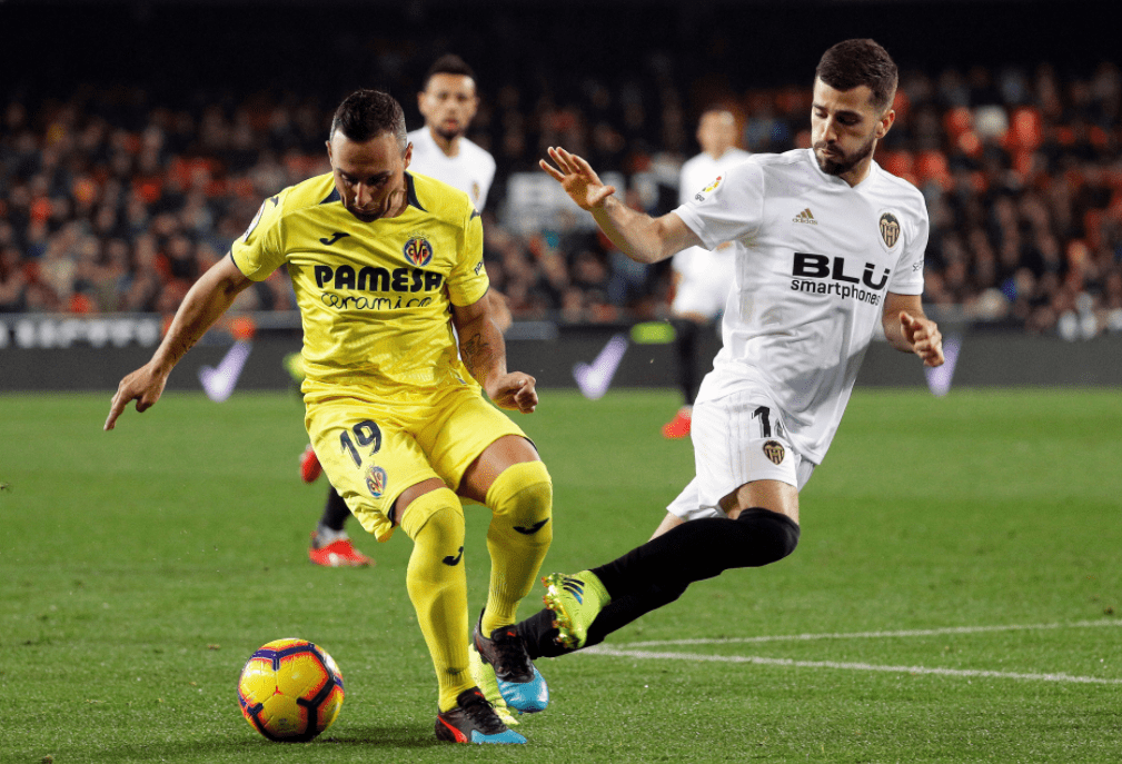 FB体育-巴伦西亚主场大胜基地夫坦，赢球在望